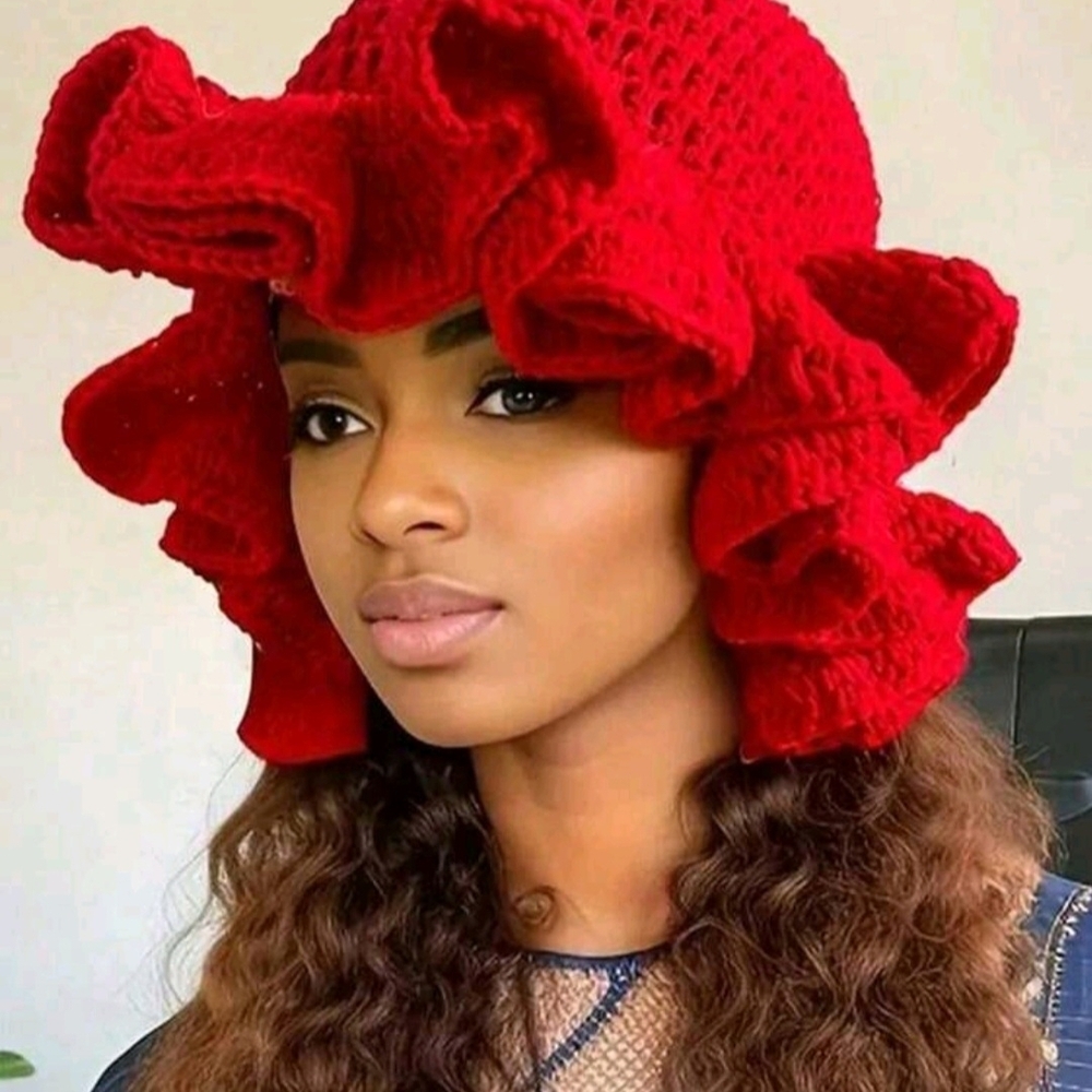 Red and Black Crochet Hat Set For Sale - Picture 4 of 5